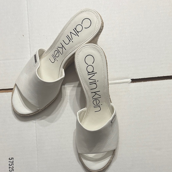 Calvin Klein Cream Espadrille Slides - Picture 1 of 1